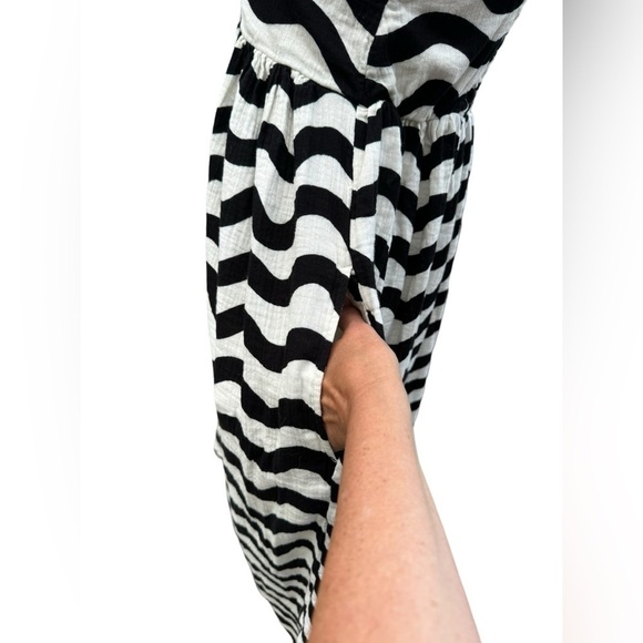 Hanna Andersson Womens Squiggly Print Muslin Dress Size Small Black and White - Picture 6 of 9